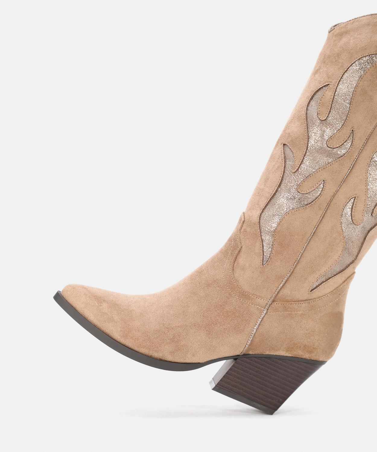 Bota tac&oacute;n cowboy bordado image number null